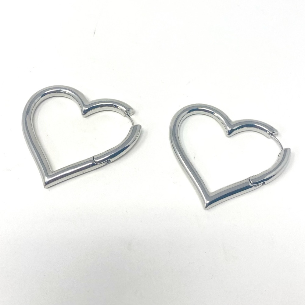 New Free People Heart Hoop Earrings Silver